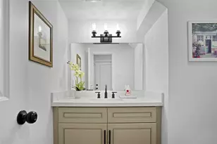 303 Blueberry St, Houston, TX 77018 - Photo 18