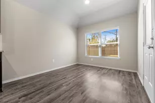 15058 Paddock Point Ln, New Caney, TX 77357 - Photo 8