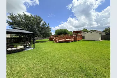 118 Highland Street, Texas City, TX 77591 - Photo 14