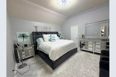 118 Highland Street, Texas City, TX 77591 - Photo 2