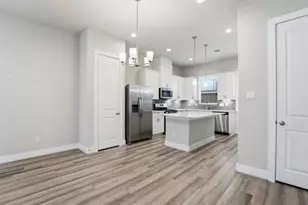 9020 Lonestar River Ln, Houston, TX 77080 - Photo 4