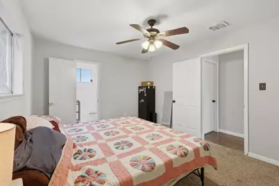 16910 David Glen Drive, Friendswood, TX 77546 - Photo 8