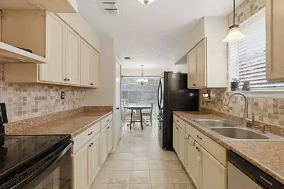 16910 David Glen Drive, Friendswood, TX 77546 - Photo 6
