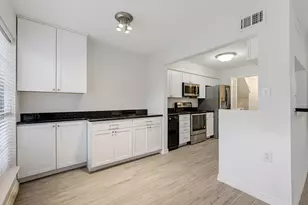 1653 W Sam Houston Pkwy S, Houston, TX 77042 - Photo 6