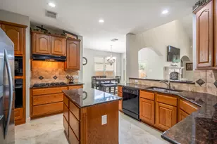 1503 Kennoway Park Dr, Spring, TX 77379 - Photo 18