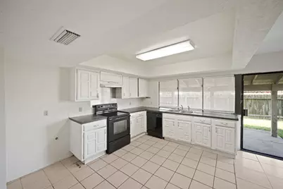 15822 Danford Drive, Houston, TX 77053 - Photo 12