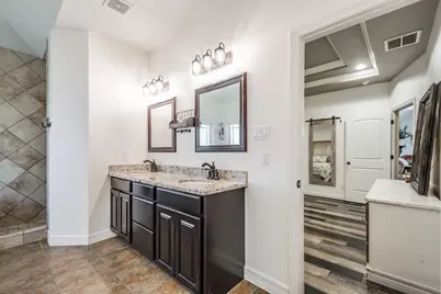 14063 Belmont Circle, Mont Belvieu, TX 77523 - Photo 26