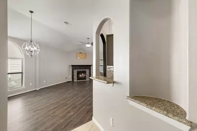 8022 N Tarrytown Crossing Drive, Conroe, TX 77304 - Photo 10