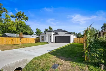 5526 Hartwick Road, Houston, TX 77016 - Photo 1