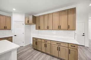 5526 Hartwick Rd, Houston, TX 77016 - Photo 8