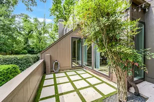 296 Litchfield Ln, Houston, TX 77024 - Photo 24