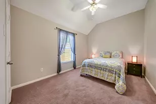 3214 Waters Edge Dr, Manvel, TX 77578 - Photo 16