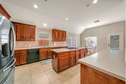 3214 Waters Edge Drive, Manvel, TX 77578 - Photo 6