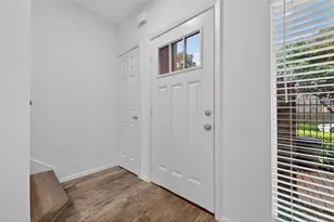 12691 Briar Patch Rd, Houston, TX 77077 - Photo 4