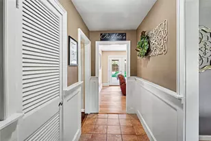 10202 Londonderry Dr, Houston, TX 77043 - Photo 4