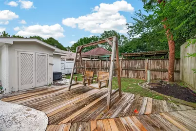 5207 Bent Bough Lane, Houston, TX 77088 - Photo 46