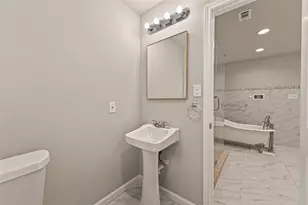 5207 Bent Bough Ln, Houston, TX 77088 - Photo 42