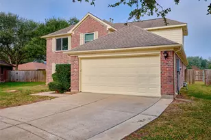 4801 E Columbary Dr, Rosenberg, TX 77471 - Photo 4