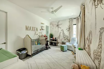 4028 Chatham Lane, Houston, TX 77027 - Photo 10