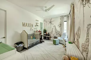 4028 Chatham Ln, Houston, TX 77027 - Photo 10