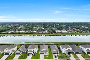 5407 James Michael Dr, Rosharon, TX 77583 - Photo 2