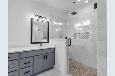 8136 Chateau Street, Houston, TX 77028 - Photo 36