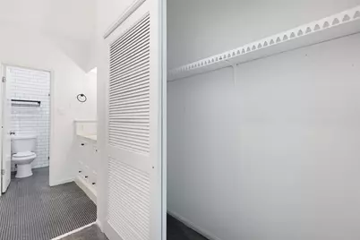 2100 Tanglewilde Street #378, Houston, TX 77063 - Photo 22