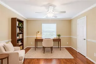 1430 W 24th St, Houston, TX 77008 - Photo 32