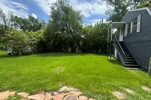1607 W Houston Dr, La Marque, TX 77568 - Photo 34
