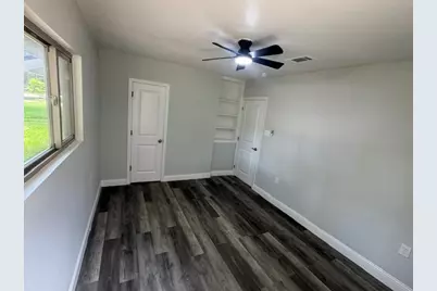 1607 W Houston Dr, La Marque, TX 77568 - Photo 28
