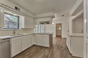 19426 Whitewood Dr, Spring, TX 77373 - Photo 12