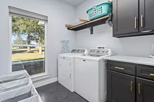 847 W Buccaneer Dr, Winnie, TX 77665 - Photo 24