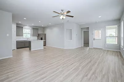 101 Eliana Shores Drive, Katy, TX 77493 - Photo 16
