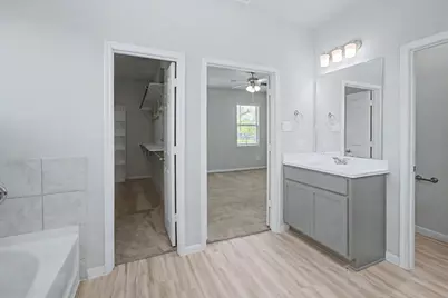 101 Eliana Shores Drive, Katy, TX 77493 - Photo 14