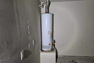 6319 Nullarbor Ct, Katy, TX 77449 - Photo 22