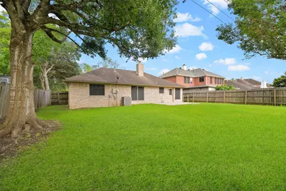 16010 Cedar Gully Drive, Friendswood, TX 77546 - Photo 28