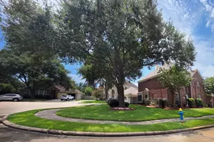 14131 Glasgow Pl, Houston, TX 77077 - Photo 2