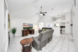 13943 Cantwell Dr, Houston, TX 77014 - Photo 6