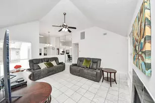 13943 Cantwell Dr, Houston, TX 77014 - Photo 10