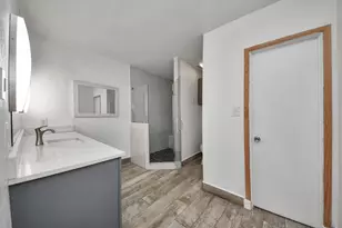 602 Fostoria Ln, Houston, TX 77076 - Photo 20