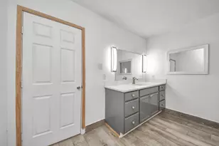 602 Fostoria Ln, Houston, TX 77076 - Photo 18