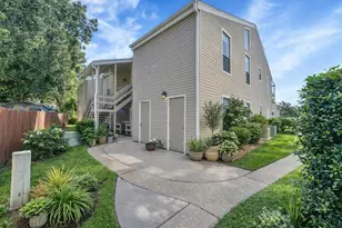 176 April Point Dr N, Conroe, TX 77356 - Photo 8