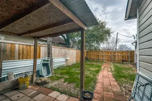 131 Milton St, Lewisville, TX 75057 - Photo 24