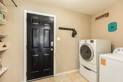 155 Silverbell Circle, Lake Jackson, TX 77566 - Photo 14