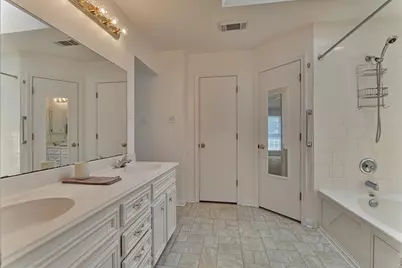 9749 E Shore Drive, Willis, TX 77318 - Photo 24