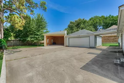 9749 E Shore Drive, Willis, TX 77318 - Photo 28