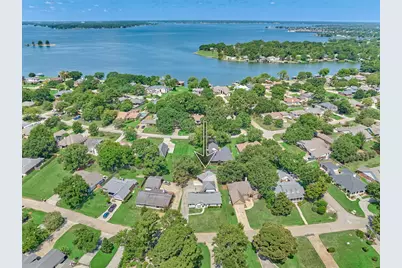 9749 E Shore Drive, Willis, TX 77318 - Photo 34