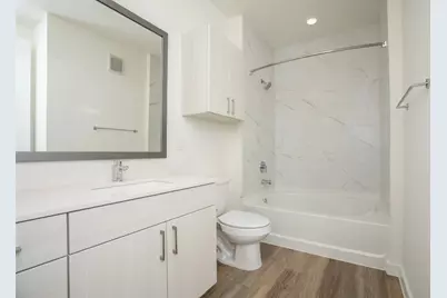 1690 North Loop #369, Houston, TX 77009 - Photo 12