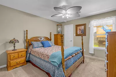 106 Harbour Town Way, Conroe, TX 77356 - Photo 24