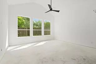 3615 Newcastle Dr, Houston, TX 77027 - Photo 10